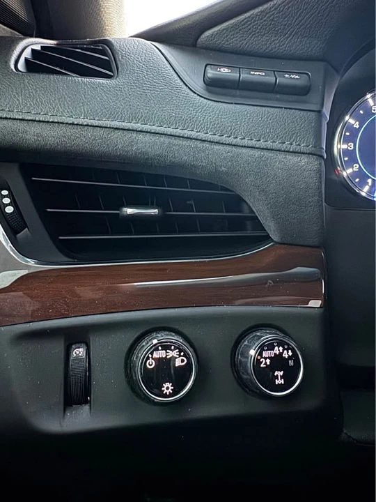 2017 Cadillac Escalade 4th Gen - Image 16 of 17