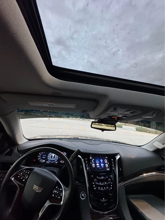 2017 Cadillac Escalade 4th Gen - Image 13 of 17