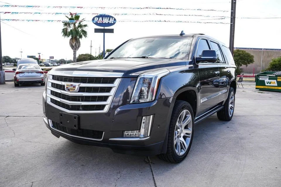 2017 Cadillac Escalade 4th Gen - Image 2 of 18