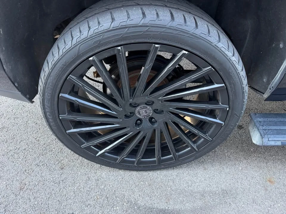 2017 Cadillac Escalade 4th Gen - Image 9 of 20