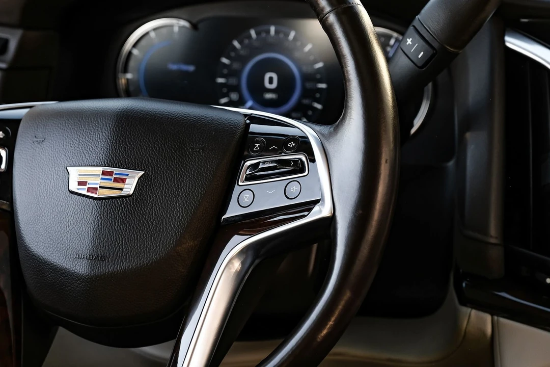 2017 Cadillac Escalade 4th Gen - Image 21 of 21