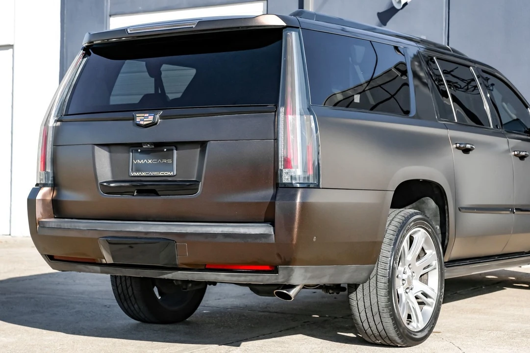 2017 Cadillac Escalade 4th Gen - Image 12 of 21