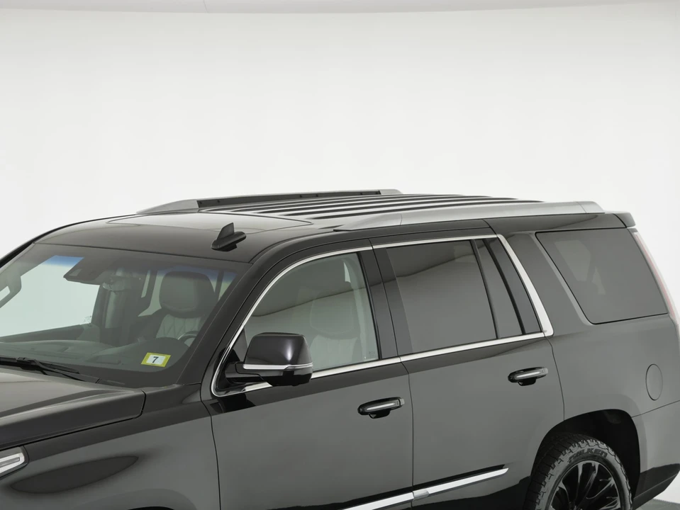 2017 Cadillac Escalade 4th Gen - Image 19 of 31