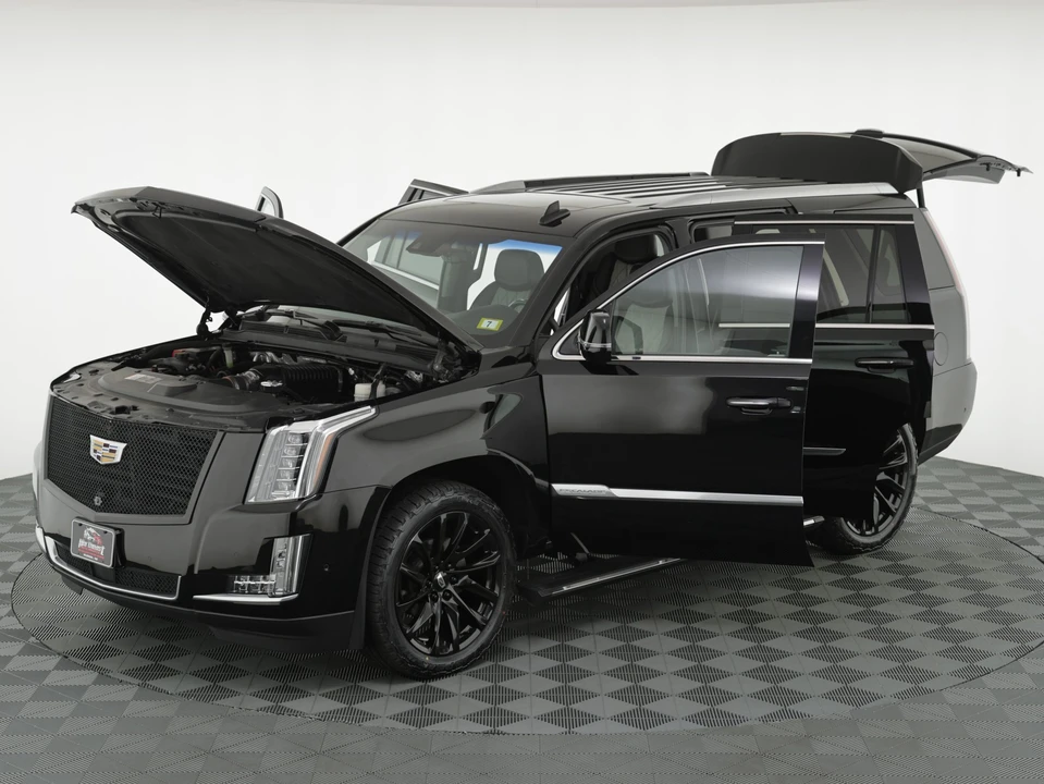 2017 Cadillac Escalade 4th Gen - Image 15 of 31