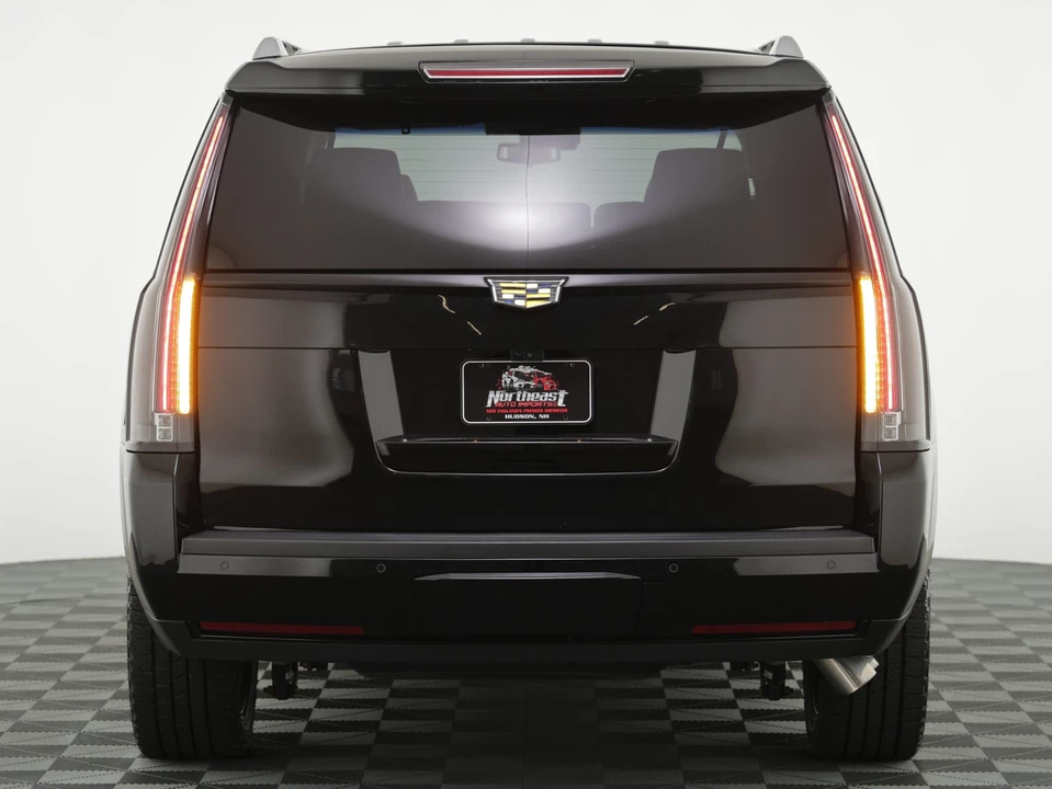 2017 Cadillac Escalade 4th Gen - Image 23 of 31