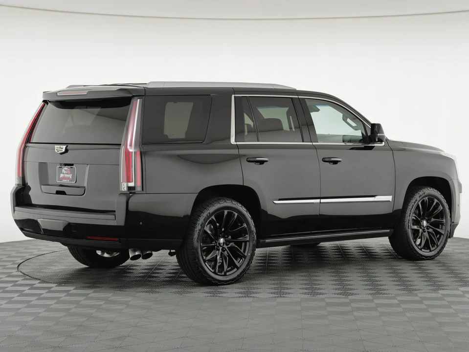 2017 Cadillac Escalade 4th Gen - Image 13 of 31