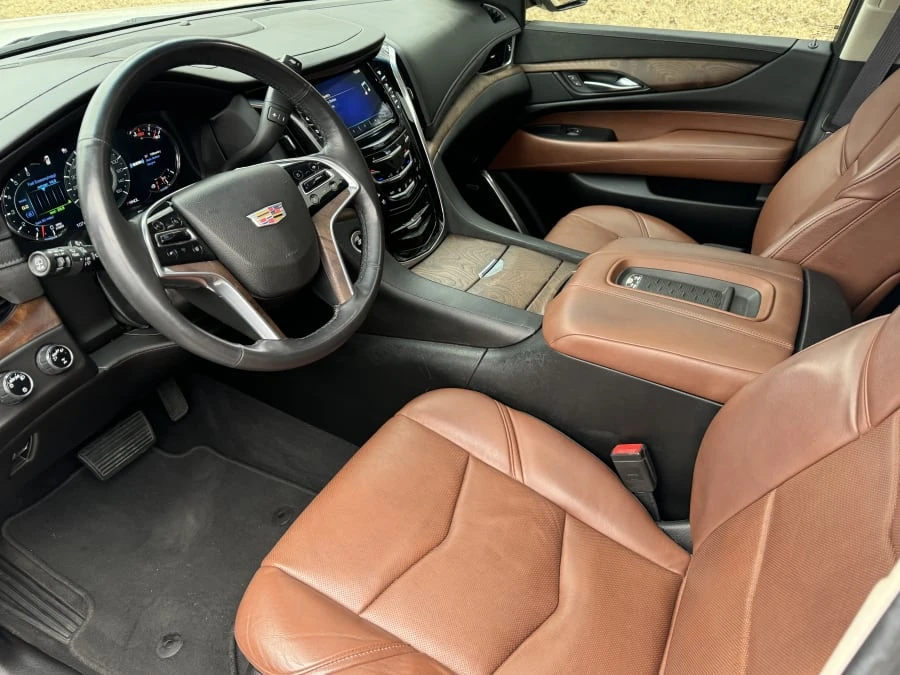 2017 Cadillac Escalade 4th Gen - Image 5 of 11