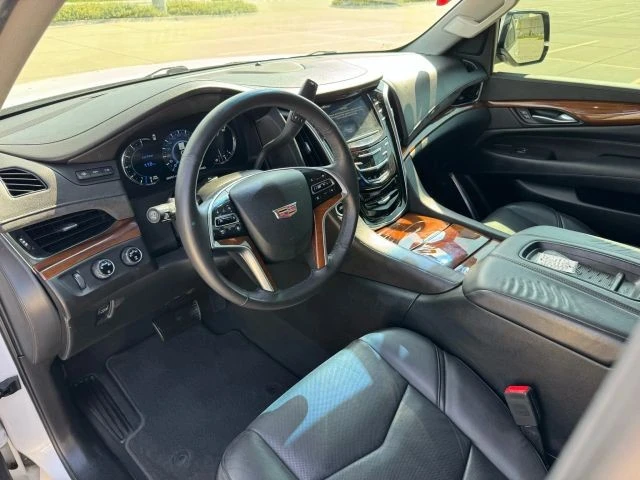 2017 Cadillac Escalade 4th Gen - Image 16 of 21