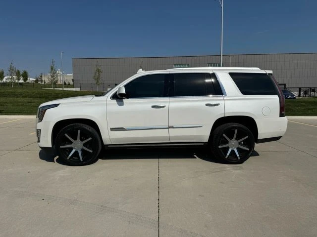 2017 Cadillac Escalade 4th Gen - Image 3 of 21