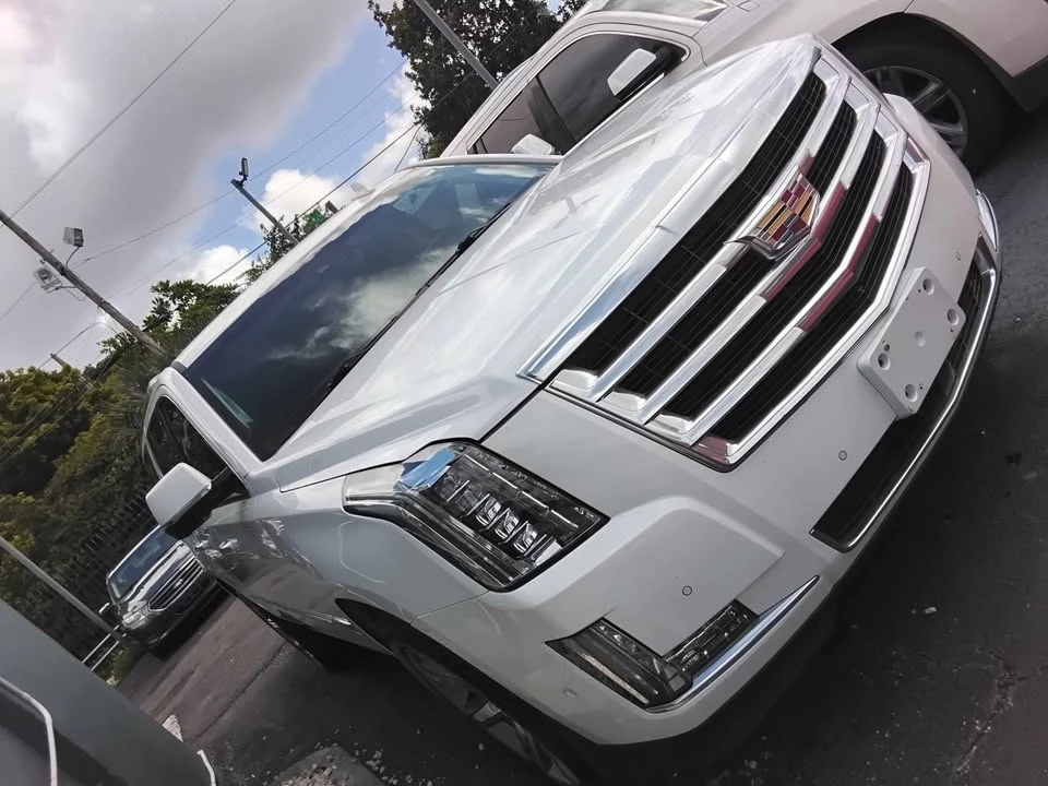 2017 Cadillac Escalade 4th Gen - Image 3 of 6