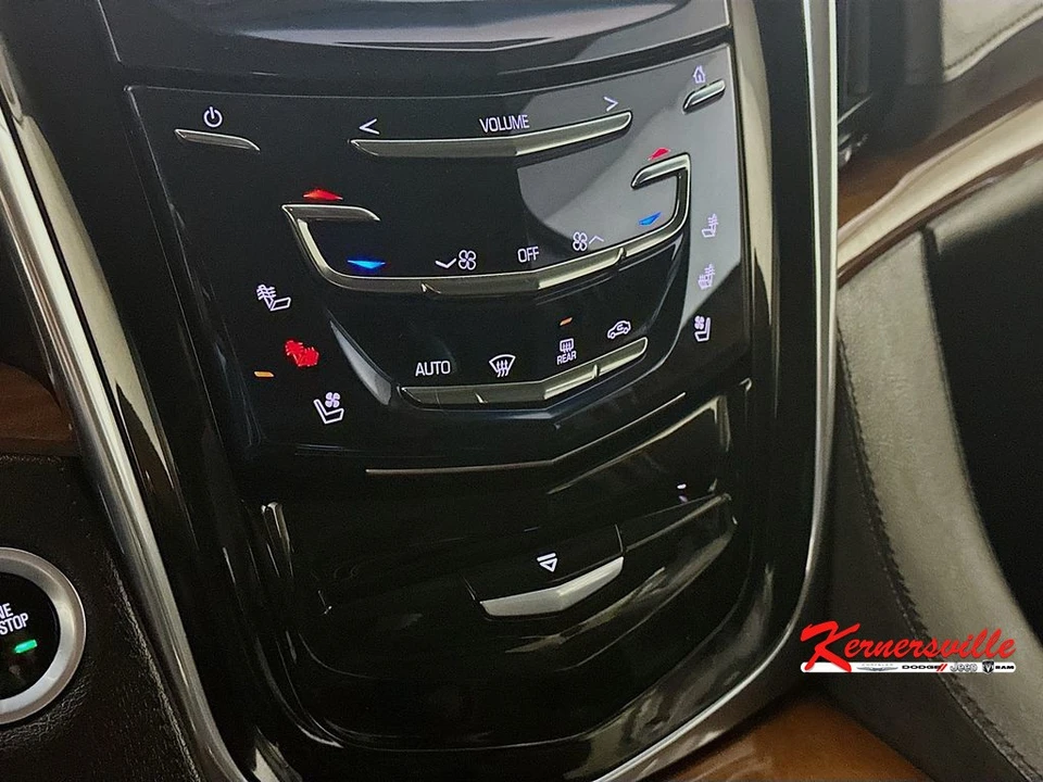 2017 Cadillac Escalade 4th Gen - Image 18 of 21
