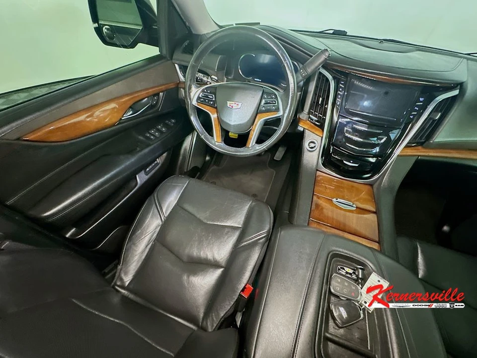 2017 Cadillac Escalade 4th Gen - Image 9 of 21
