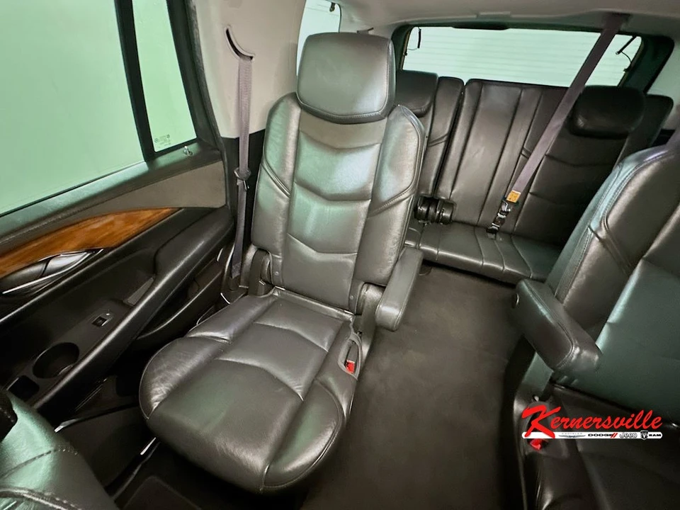 2017 Cadillac Escalade 4th Gen - Image 12 of 21
