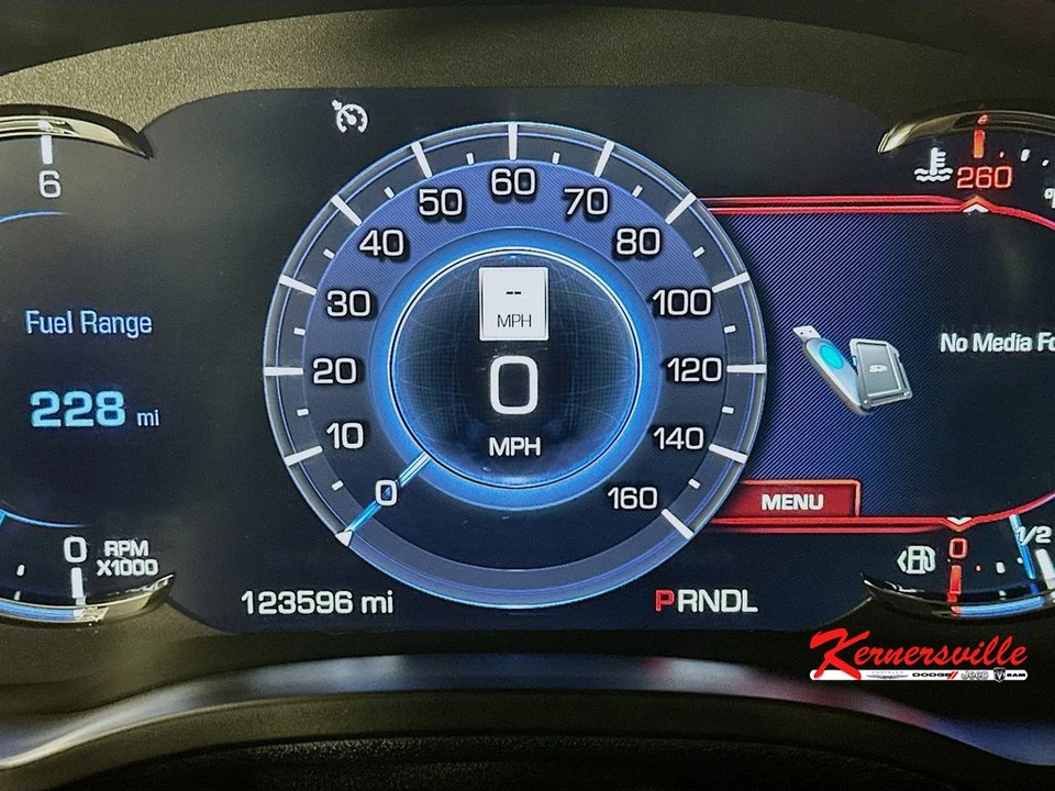 2017 Cadillac Escalade 4th Gen - Image 15 of 21