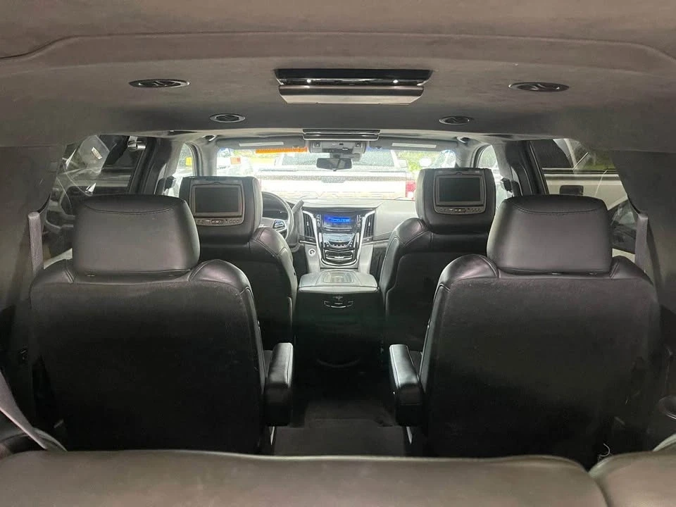 2017 Cadillac Escalade 4th Gen - Image 13 of 20