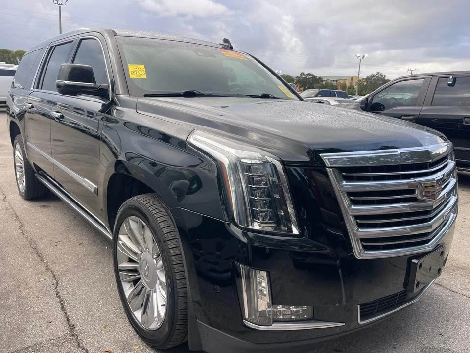 2017 Cadillac Escalade 4th Gen - Image 2 of 20