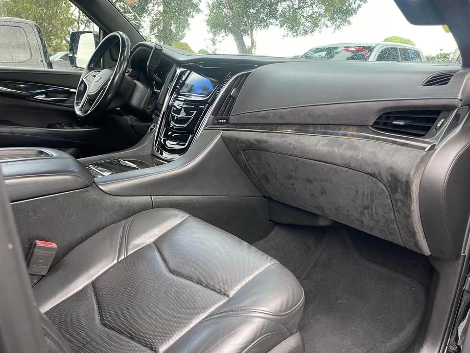 2017 Cadillac Escalade 4th Gen - Image 7 of 20