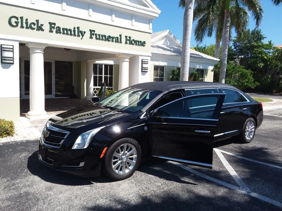 2017 Cadillac - Image 3 of 31