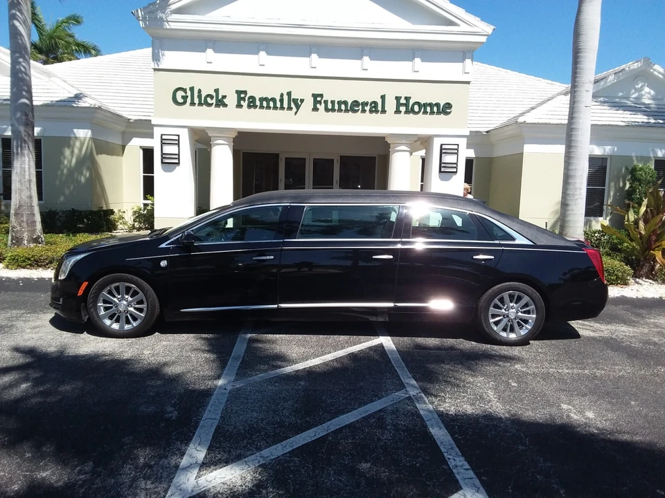 2017 Cadillac - Image 2 of 31