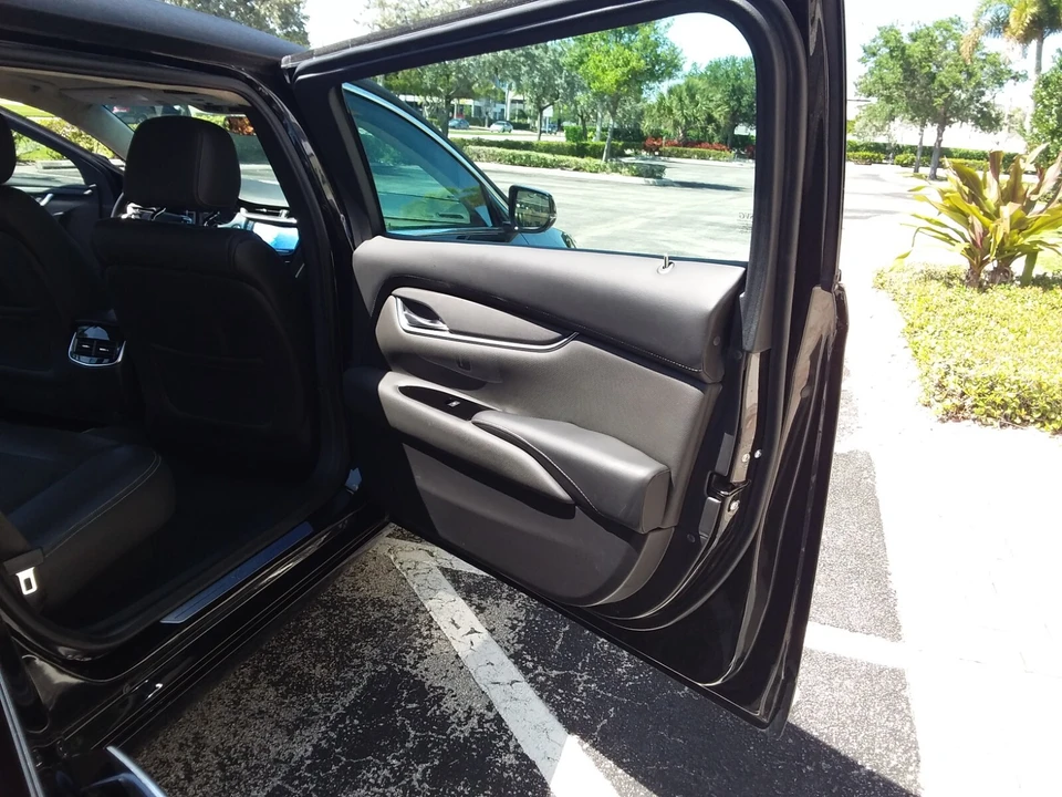 2017 Cadillac - Image 22 of 31