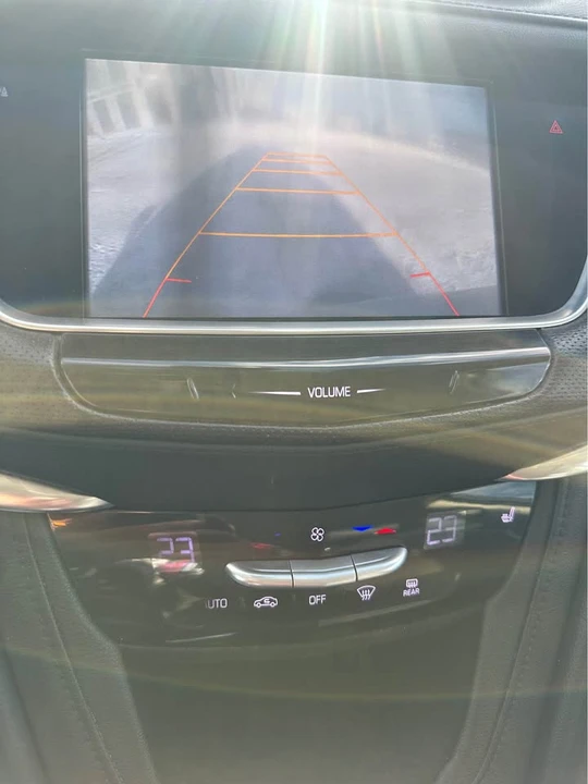 2017 Cadillac XT5 - Image 6 of 8
