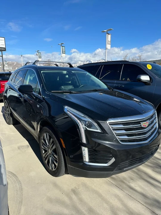 2017 Cadillac XT5 - Image 4 of 17