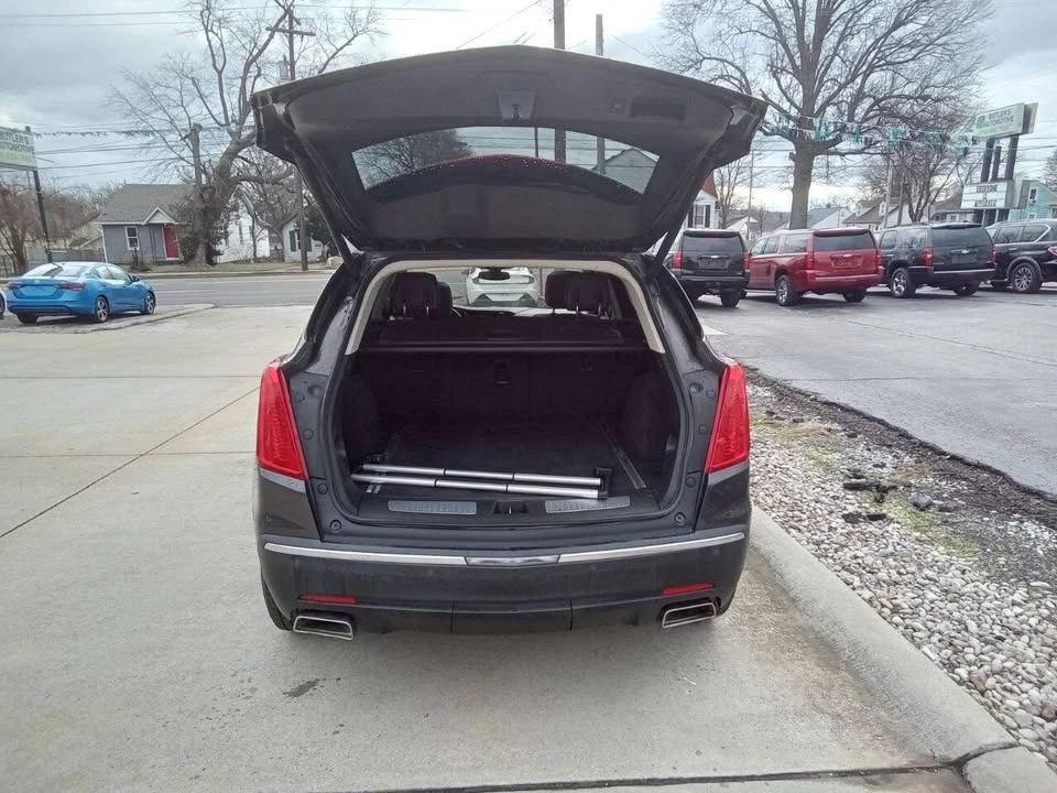 2017 Cadillac XT5 - Image 11 of 17