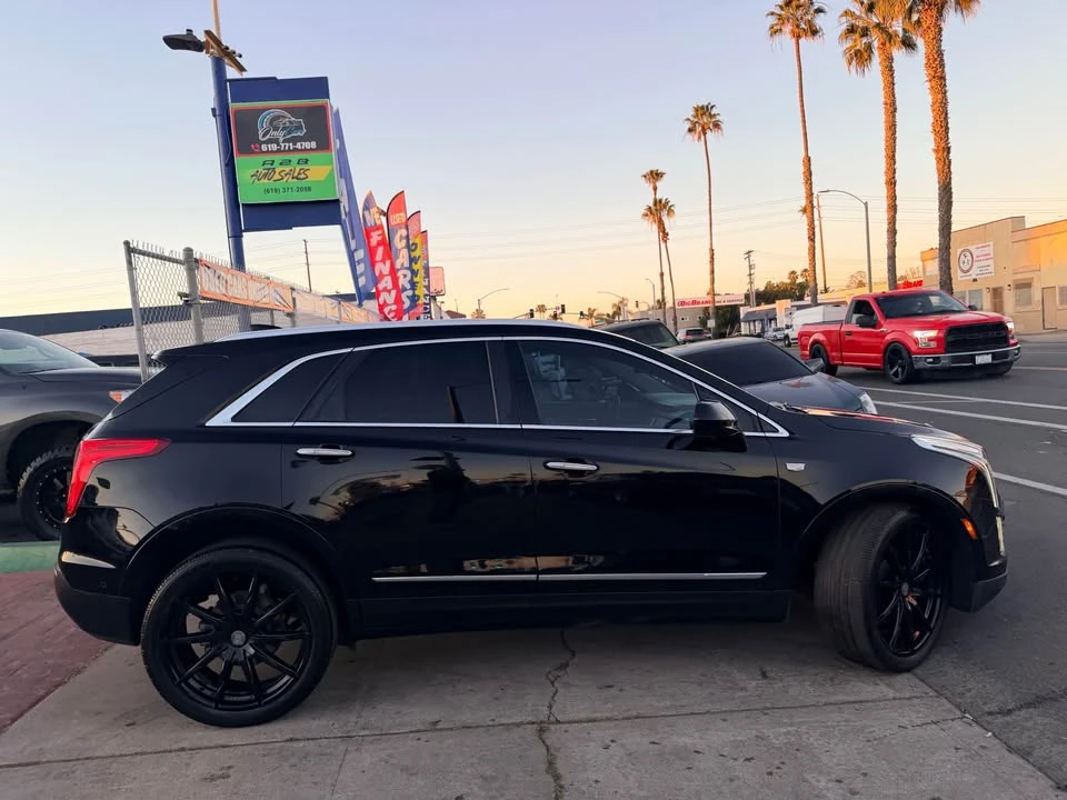 2017 Cadillac XT5 - Image 8 of 20