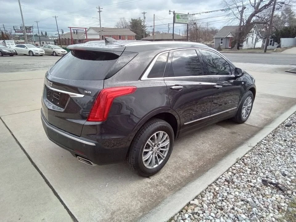 2017 Cadillac XT5 - Image 9 of 17