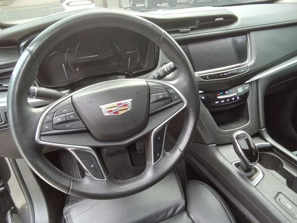 2017 Cadillac XT5 - Image 16 of 17