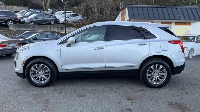 2017 Cadillac XT5 - Image 2 of 13