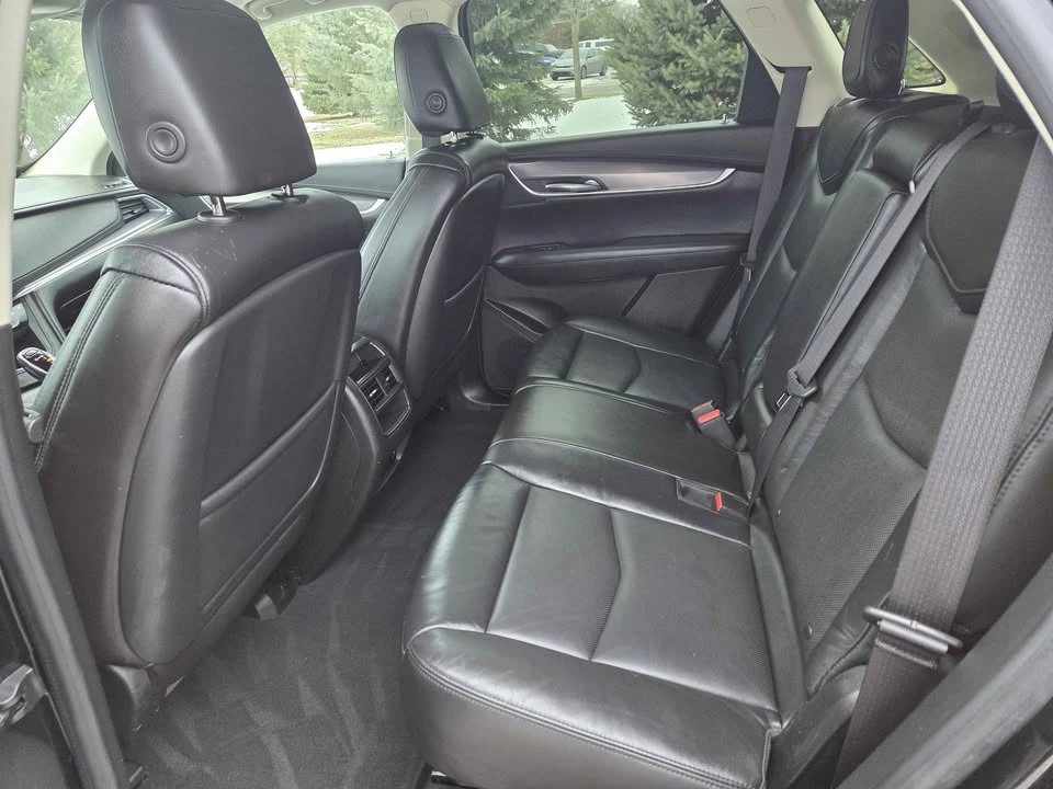 2017 Cadillac XT5 - Image 4 of 10