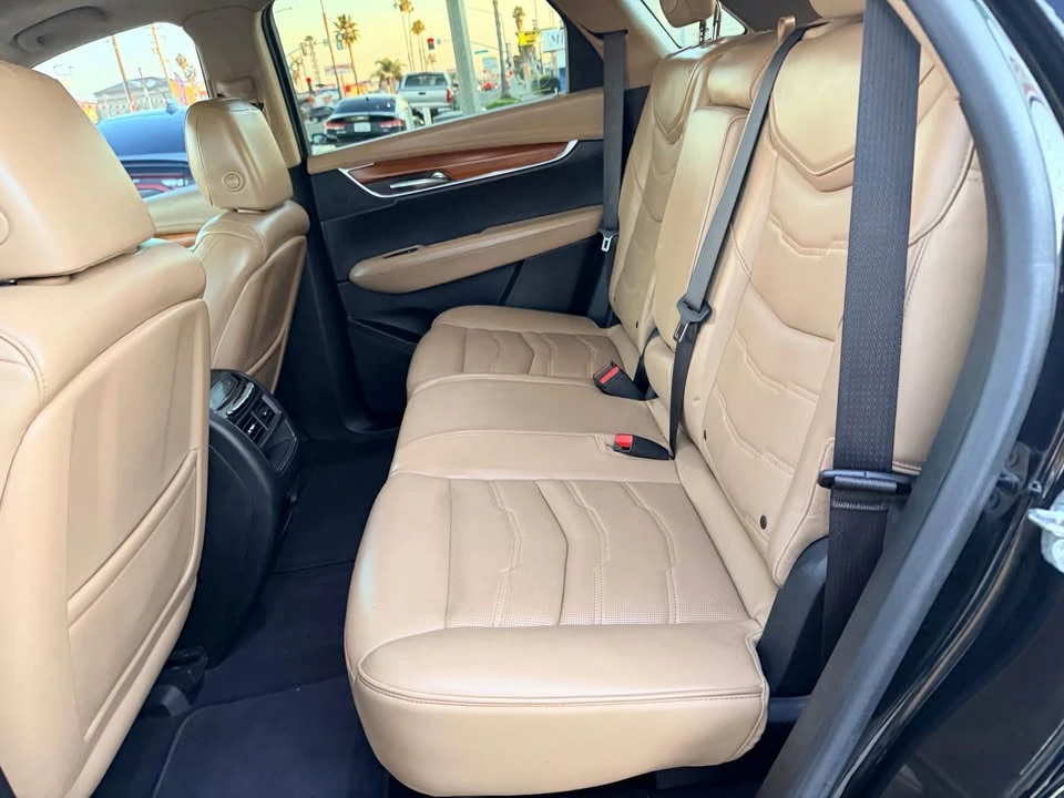 2017 Cadillac XT5 - Image 15 of 20