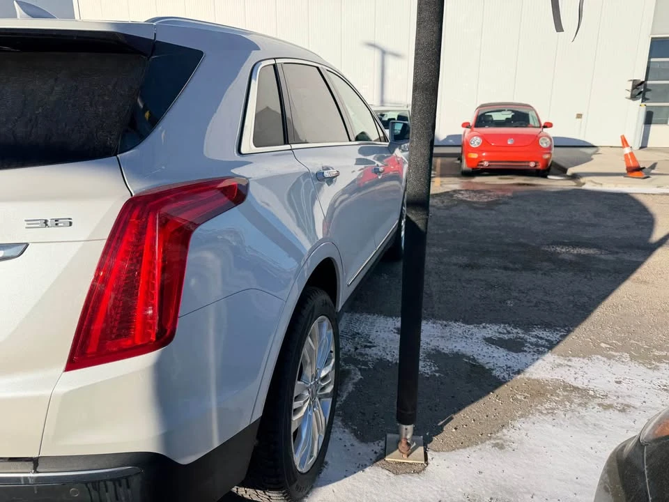 2017 Cadillac XT5 - Image 4 of 16