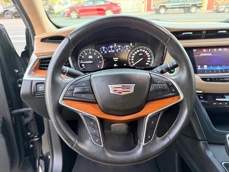 2017 Cadillac XT5 - Image 11 of 20