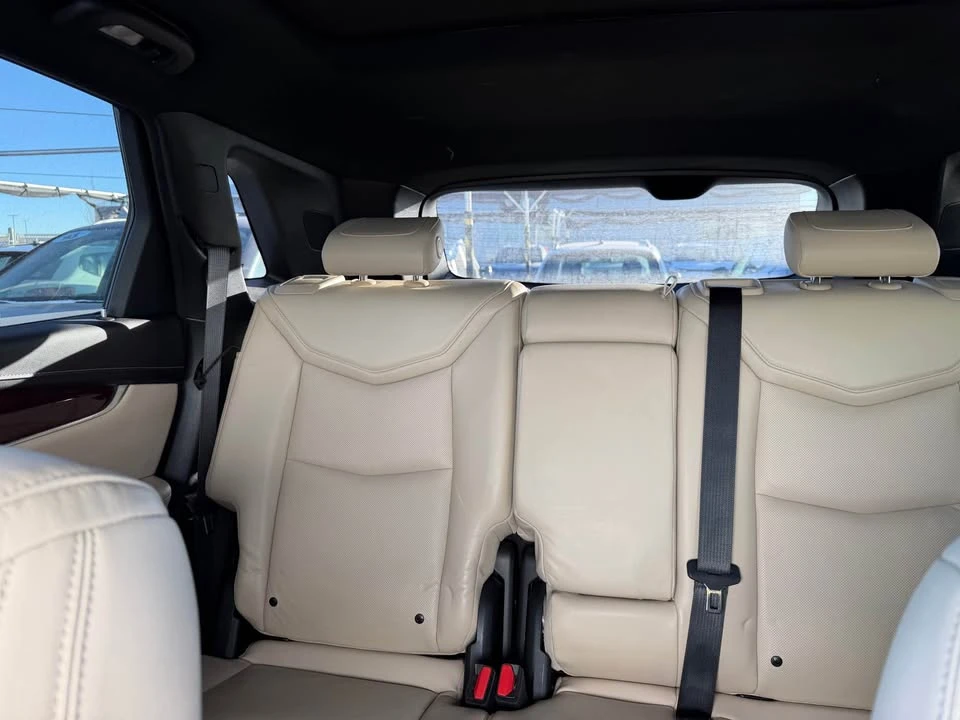 2017 Cadillac XT5 - Image 15 of 16