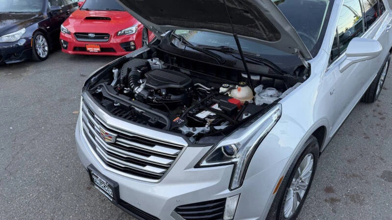 2017 Cadillac XT5 - Image 12 of 13