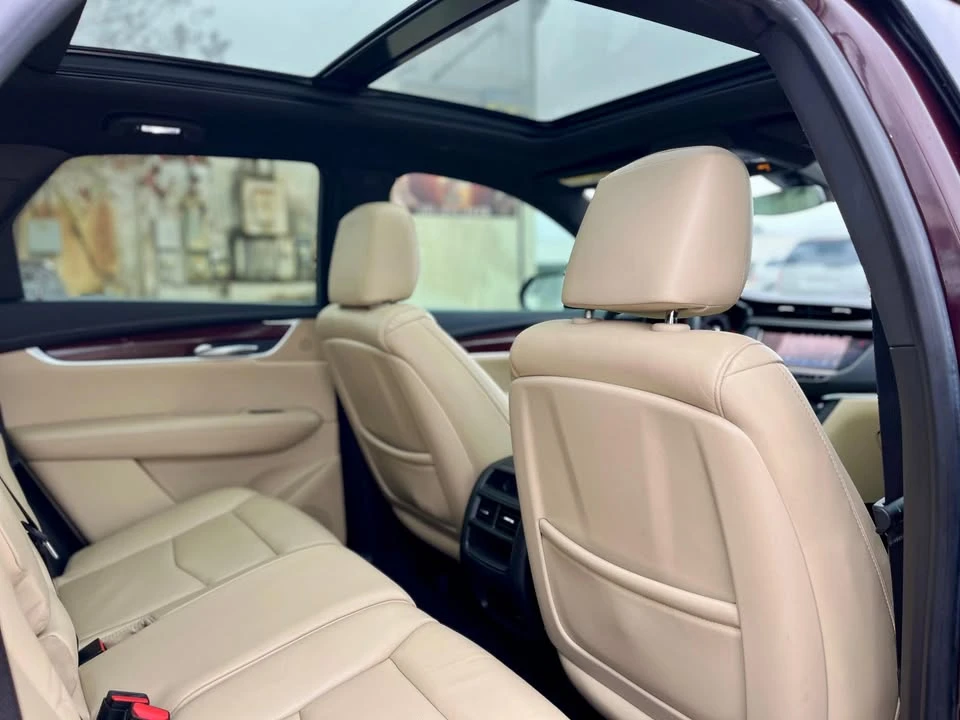 2017 Cadillac XT5 - Image 18 of 20