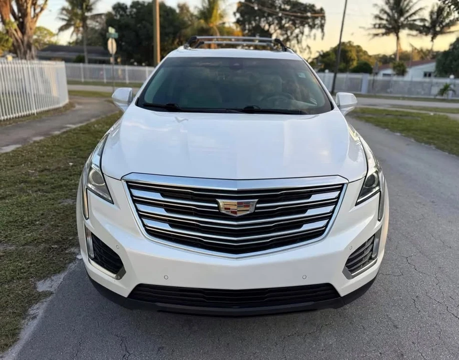2017 Cadillac XT5 - Image 4 of 20