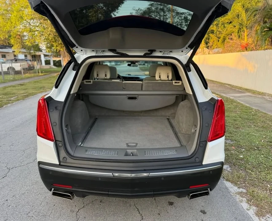 2017 Cadillac XT5 - Image 7 of 20