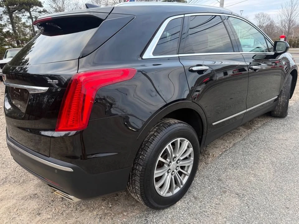 2017 Cadillac XT5 - Image 5 of 10