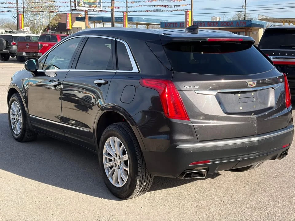 2017 Cadillac XT5 - Image 10 of 12