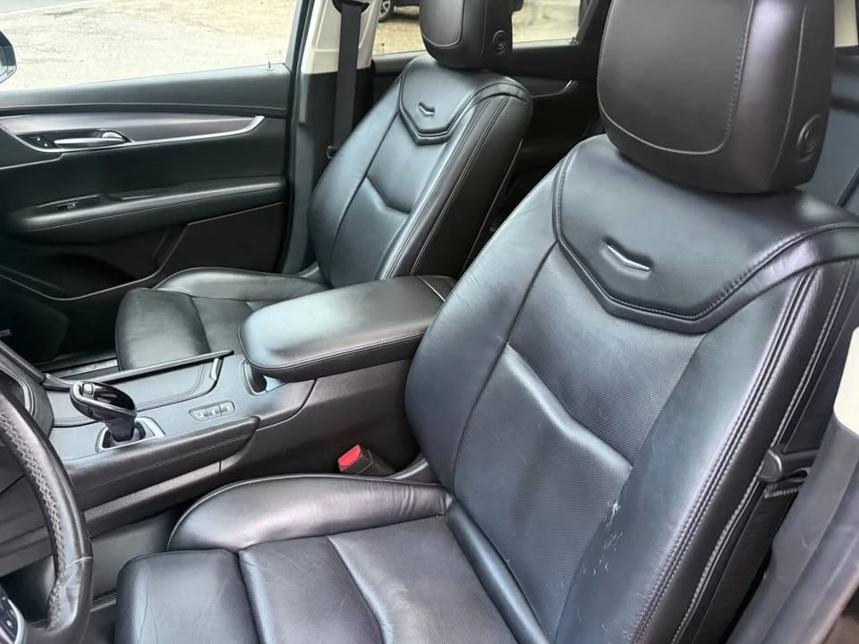 2017 Cadillac XT5 - Image 8 of 10