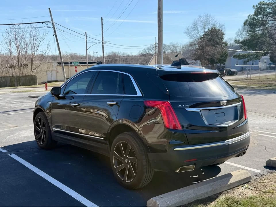 2017 Cadillac XT5 - Image 2 of 15