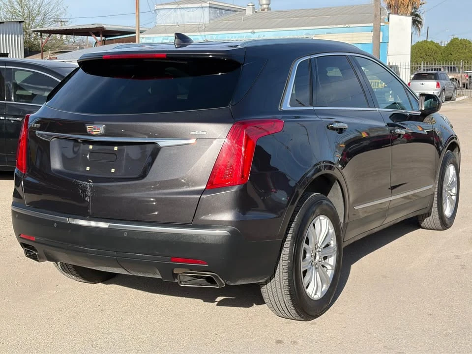 2017 Cadillac XT5 - Image 9 of 12