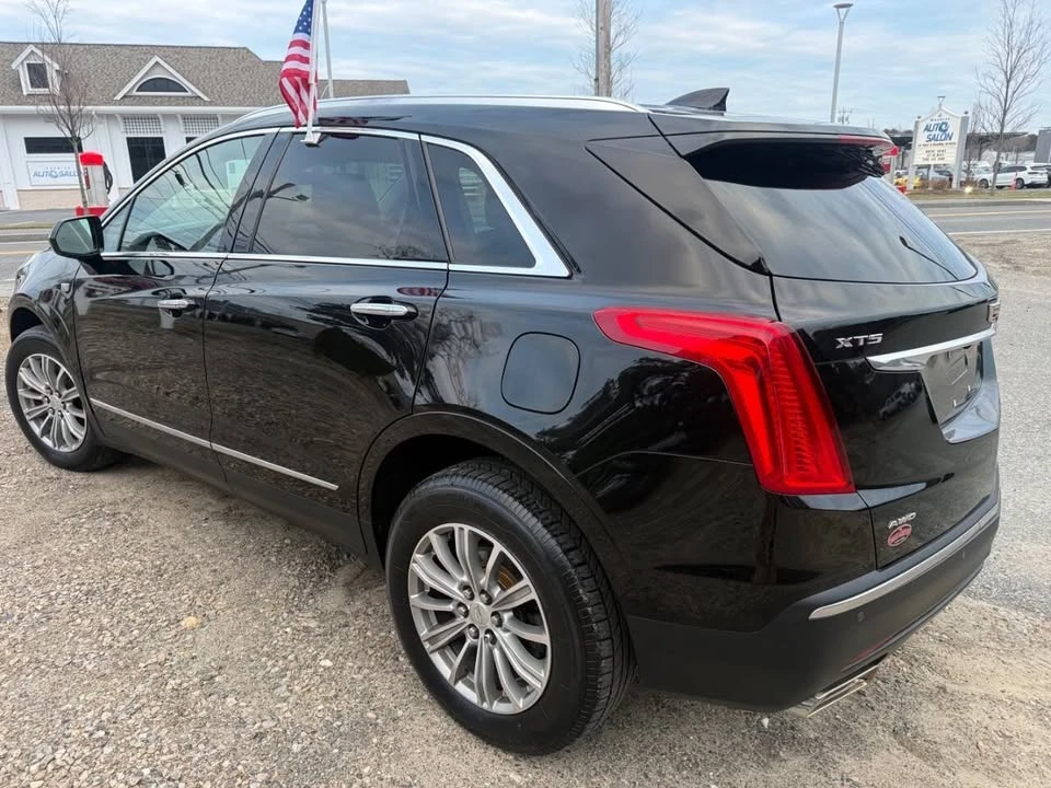 2017 Cadillac XT5 - Image 7 of 10