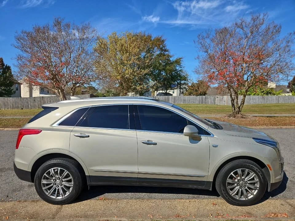 2017 Cadillac XT5 - Image 7 of 20