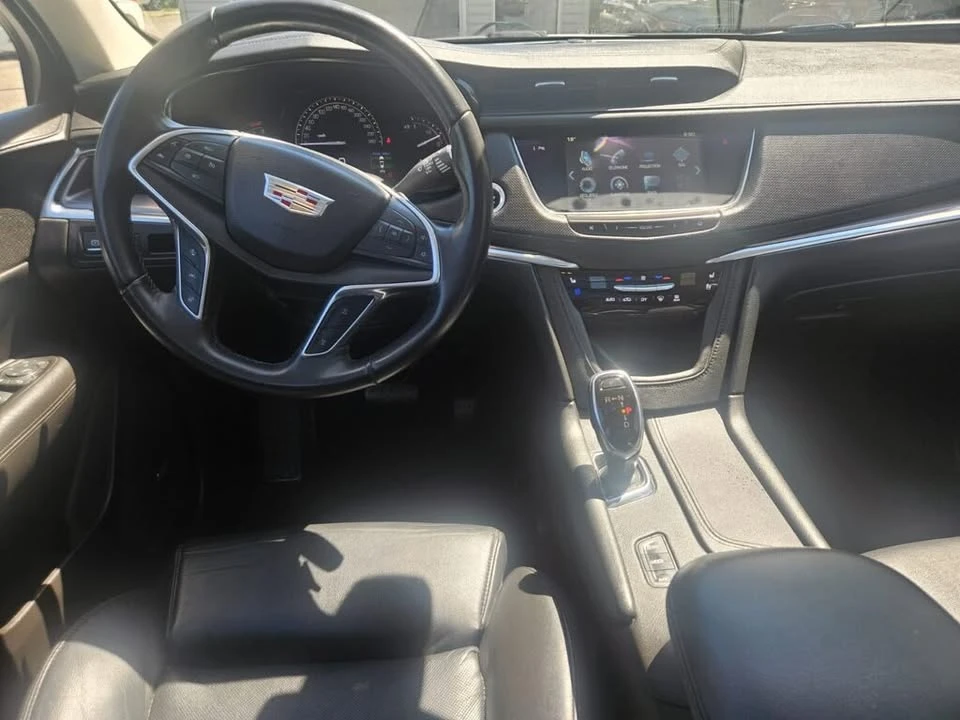 2017 Cadillac XT5 - Image 16 of 19