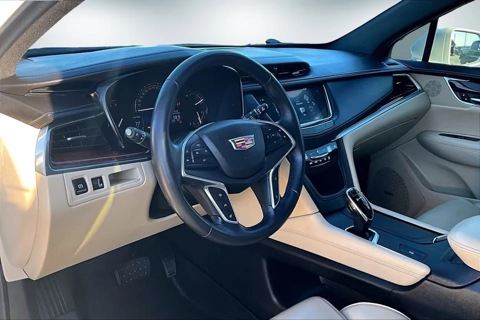 2017 Cadillac XT5 - Image 15 of 15