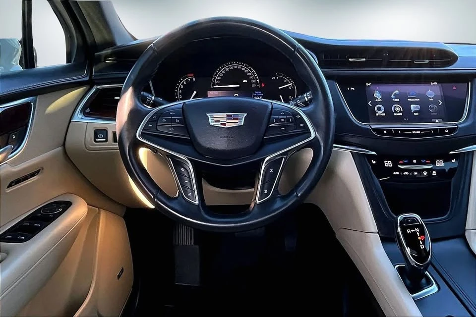 2017 Cadillac XT5 - Image 8 of 15